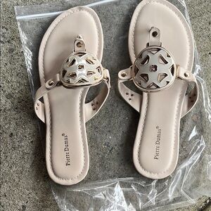 Pierre Dumas Cream Sandals with Lattice Design